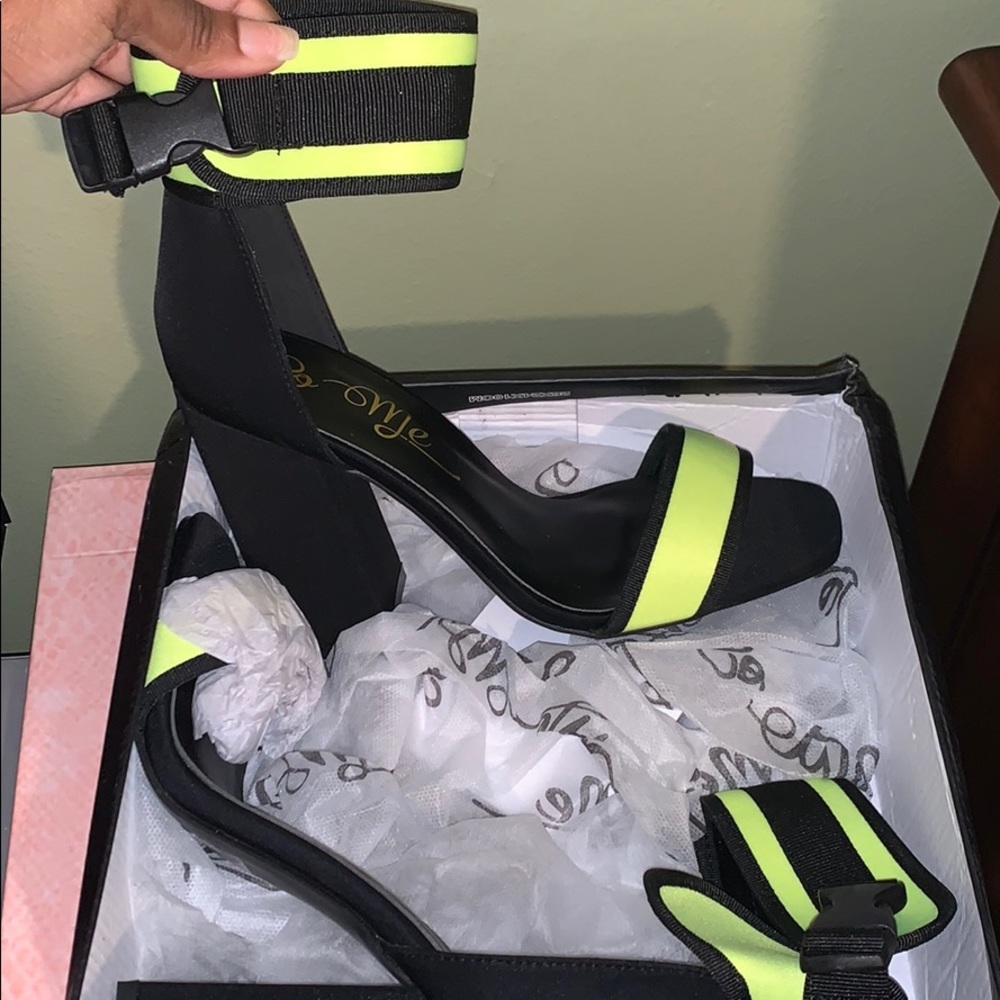 Black and neon green chunky heel